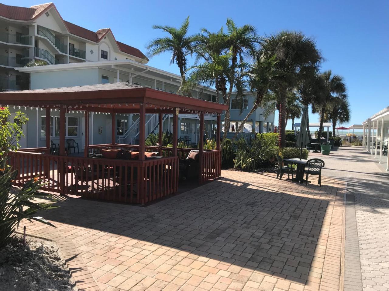 Miramar Resort Сант Пит Бич Экстерьер фото