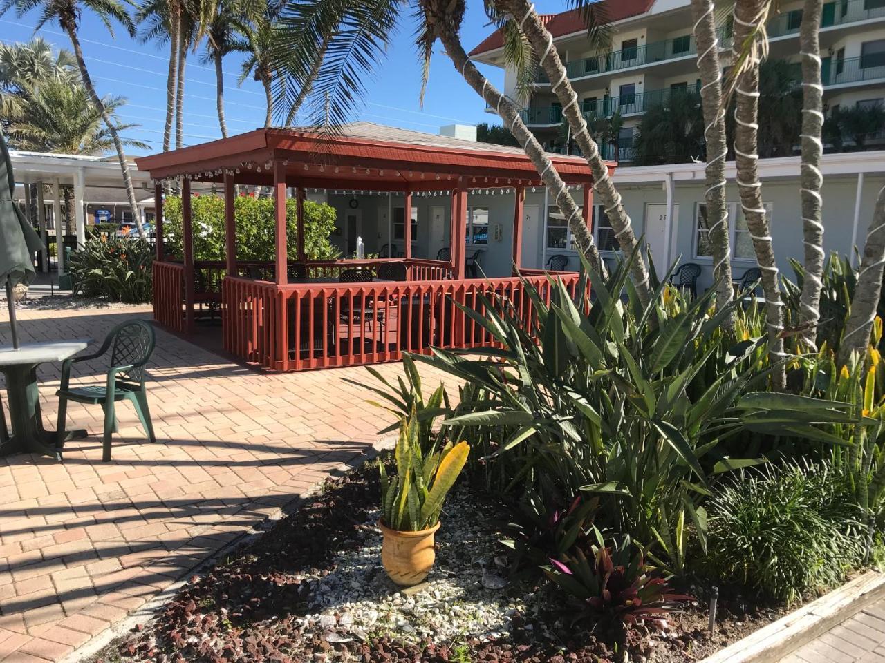 Miramar Resort Сант Пит Бич Экстерьер фото